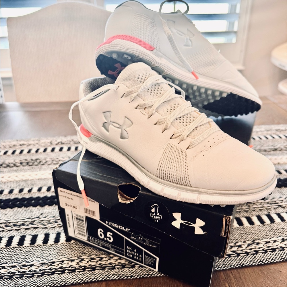 Under Armour Women’s Hovr Fade Golf Shoes, size 6.5